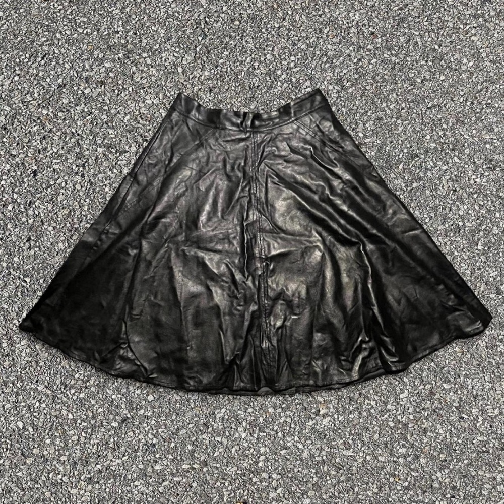 ALESIA VINTAGE ITALIAN LEATHER SKIRT